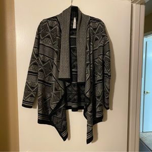 Leo And Nicole waterfall sweater! Bohemian Style Print